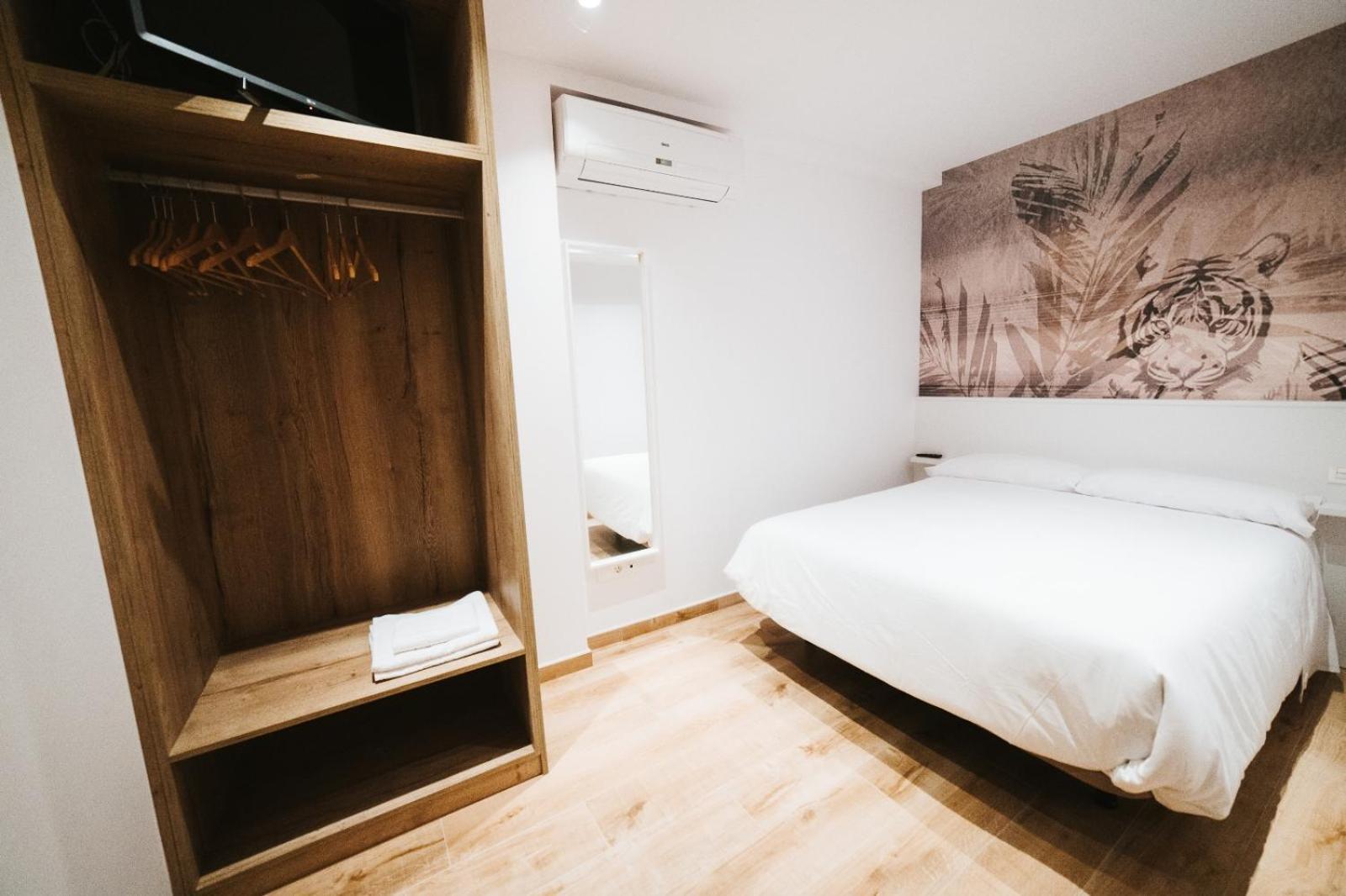 Berrueta , Plaza Mayor By Albany Apartment